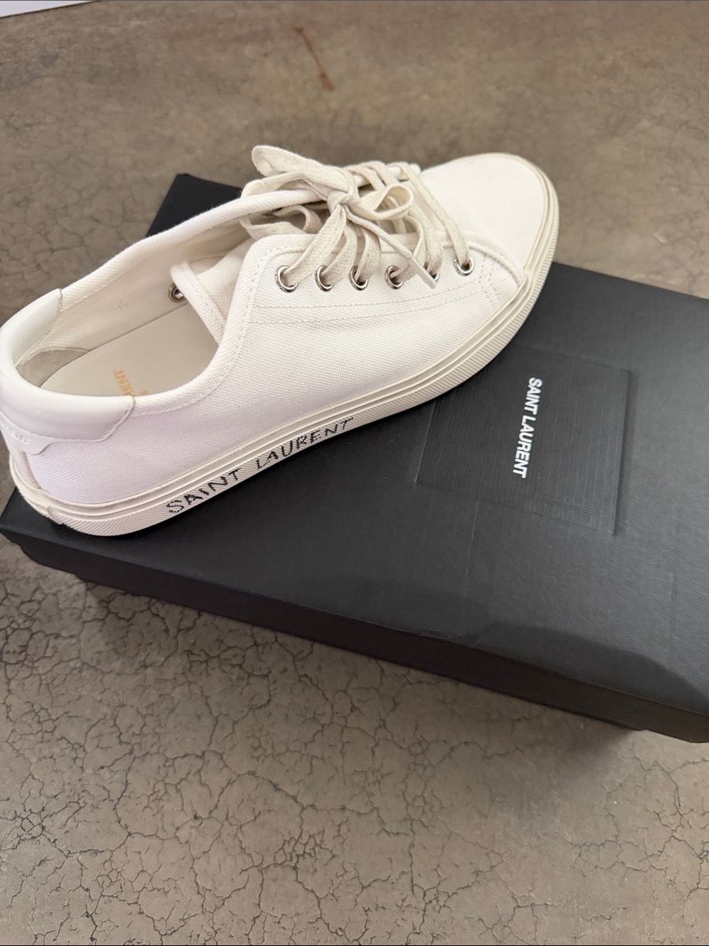 Saint Laurent Cream Canvas Low-Top Sneakers